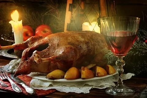 Рождественский гусь с яблоками